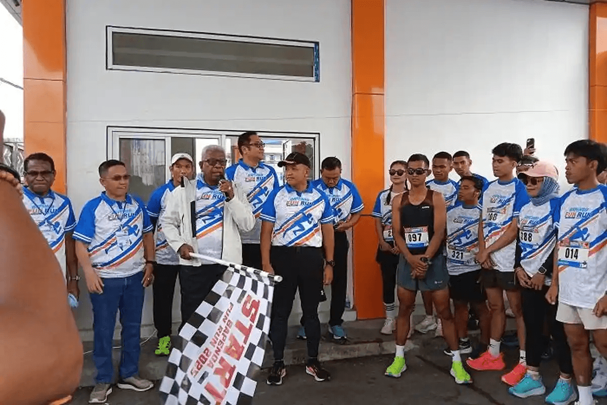 Diikuti Ratusan Peserta, Fun Run Bapenda Mimika 2025